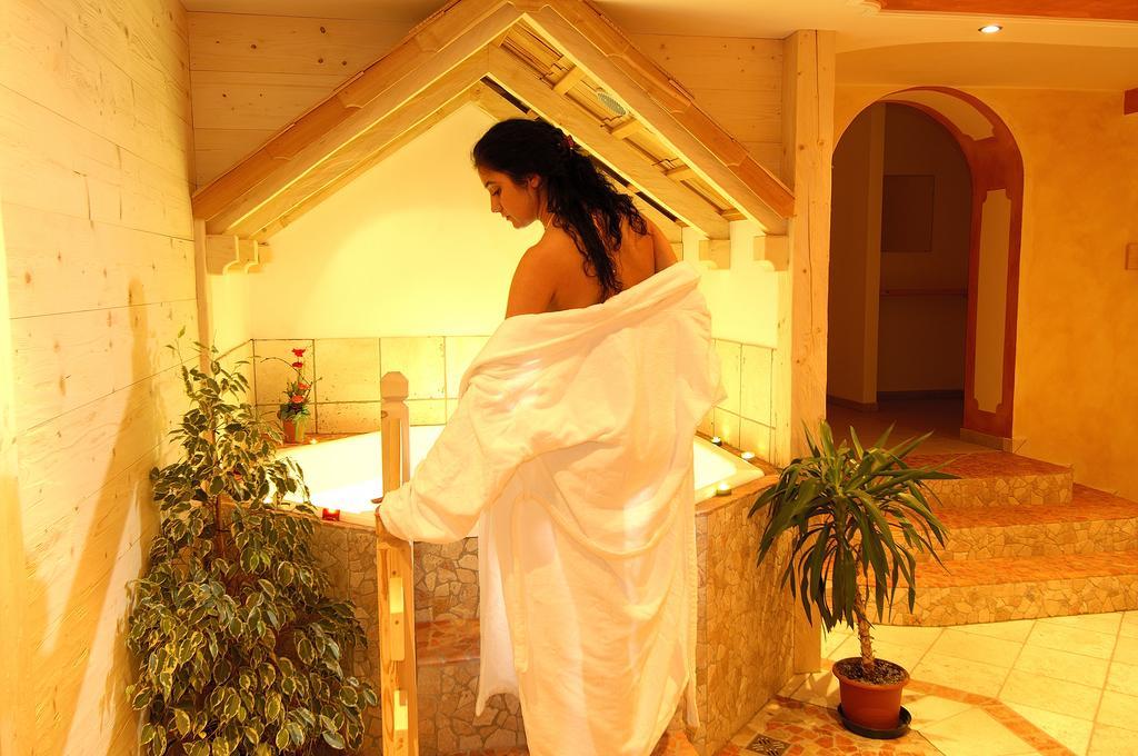 Hotel Viktoria Castelrotto Zewnętrze zdjęcie