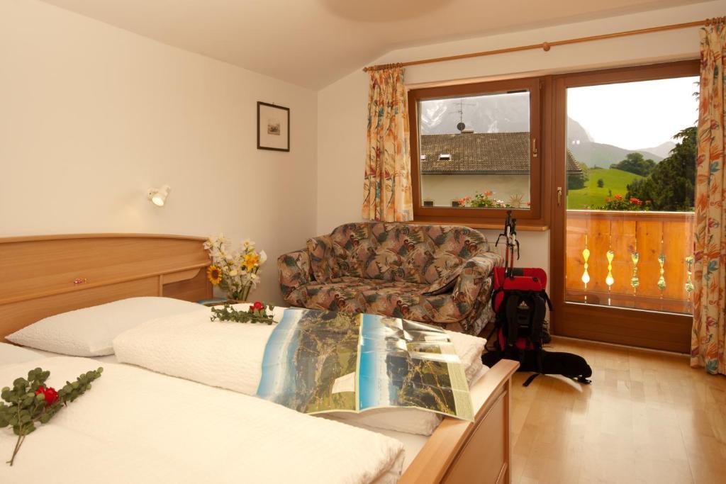 Hotel Viktoria Castelrotto Pokój zdjęcie